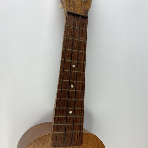 Vintage Pan Soprano Ukulele Mahogany Neck & Head Model 201 - Picture 19 of 20