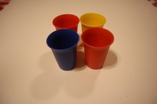 Tupperware Kids 4 Pc Set Of 7 Oz Bell Tumblers Sippy Cups 109