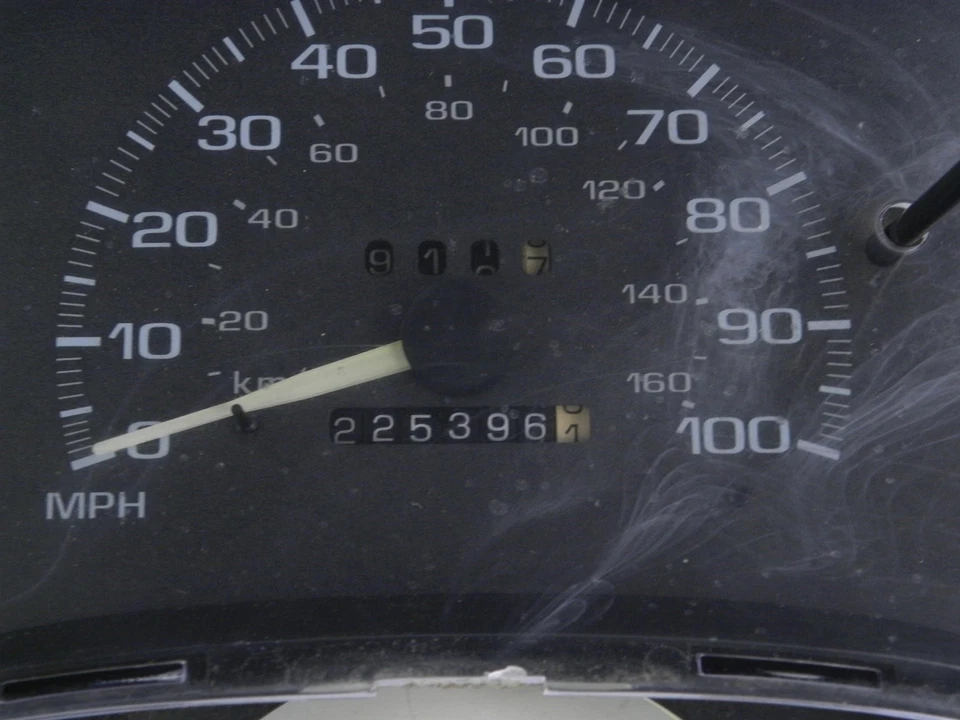 Cuadro medidor velocímetro instrumento *225 k millas* para Chevy GMC S10 Sonoma 95-97 Foto 2 de 4