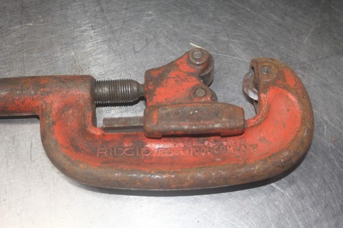 RIDGID 2" Pipe Cutter 2A 1/8"- 2" - Picture 15 of 15