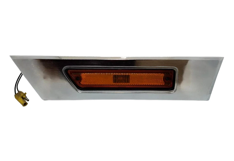 Chrysler New Yorker Brougham 1972 lámpara de luz de señalización lateral izquierda 3479255 nuevo en stock Foto 2 de 4