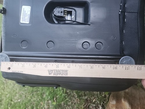 OEM Cub Cadet Ultima Asiento Apoyabrazos Montar Giro Cero Cortacésped 4 Pernos Montaje ZT - Imagen 6 de 11
