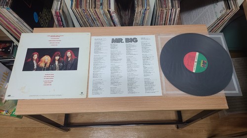 Mr.big - Lean into it 1st korea vinyl - Picture 2 of 6