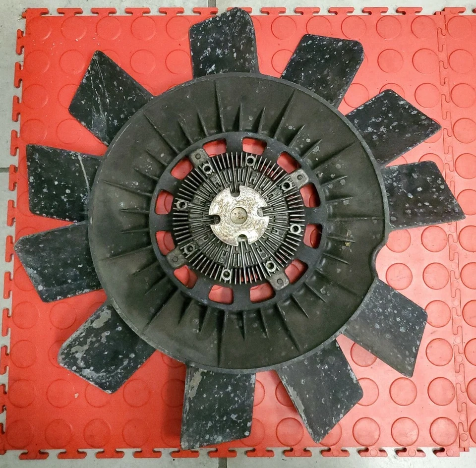 MERCEDES--BENZ W116 450SEL EMBRAGUE VENTILADOR VISCOSO, OEM, 1162051206 Foto 2 de 4