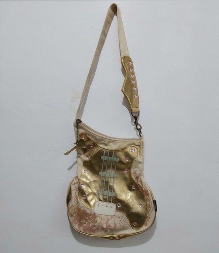hannah montana Bass Guitar Shaped Shoulder Bag - Picture 1 of 8