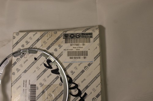 71775057 GHIERA CROMATA CUFFIA LEVA CAMBIO FIAT 500 07> - Picture 1 of 3