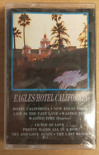 EAGLES - HOTEL CALIFORNIA (1988) CASSETTE MADE IN TURKEY - Picture 1 of 2
