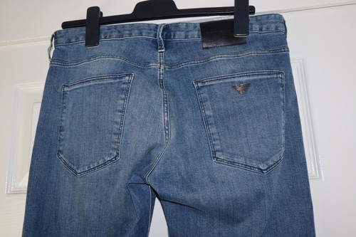 Emporio Armani 8N1J06 1G19Z Slim Fit Blue Jeans Mens W32 L30 EXC Cond FREE POST - Picture 10 of 18