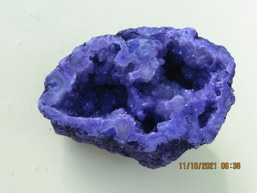 COLORED CRYSTAL GEODES  - Picture 2 of 6