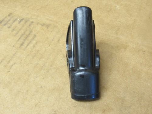 1983 Yamaha Venture Royal XVZ12TDK Handle Bar lever Cover Right Side - Picture 2 of 6