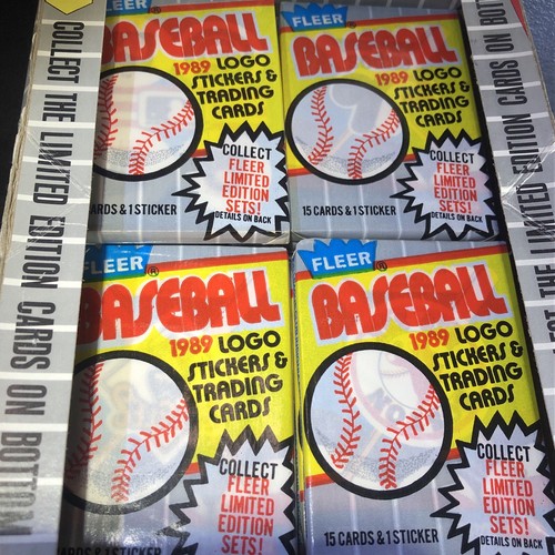 Lote de 3 paquetes de cera de béisbol Fleer 1989 paquetes de 15 tarjetas por con logotipos pegatinas MLB - Imagen 2 de 4