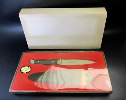 ANTON WINGEN JR OTHELLO COLTELLO DA STIVALE MILITARE VINTAGE Made In Solingen Germania INUTILIZZATO - Foto 1 di 24