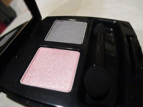 AVON Eyeshadow Duo in "Grey Matters" & Glimmerstick Liqui-Glide in "Graphite" - Bild 5 von 12