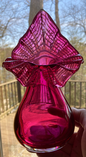 Vtg Glass Jack in Pulpit 7.5" Cranberry Vase Ruffle Rim White Rigaree Wave Trim - Picture 8 of 21