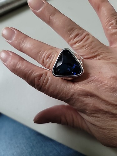 Blue Crystal trillion triangle ring uno de 50 style size 9.25 - Picture 9 of 9