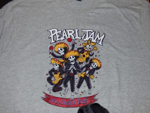 Pearl Jam - Halloween 2015 Skeleton Mariachi Band T-Shirt - Adult XL - Picture 1 of 4