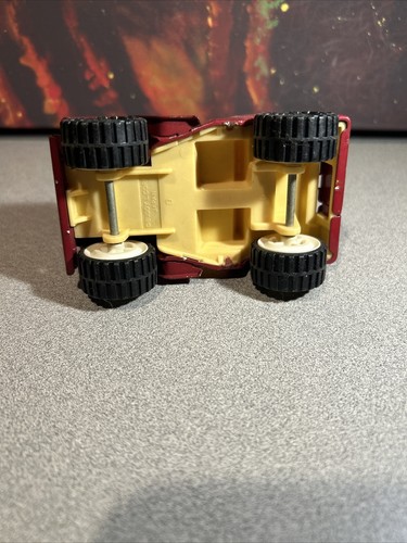 Vintage Buddy L Maroon Jeep 4" missing parts - Picture 7 of 7