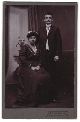Photography studio Köhler, Zwickau, young man in suit with his beautiful wife 