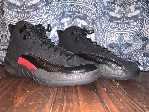 black 12s jordans 2018