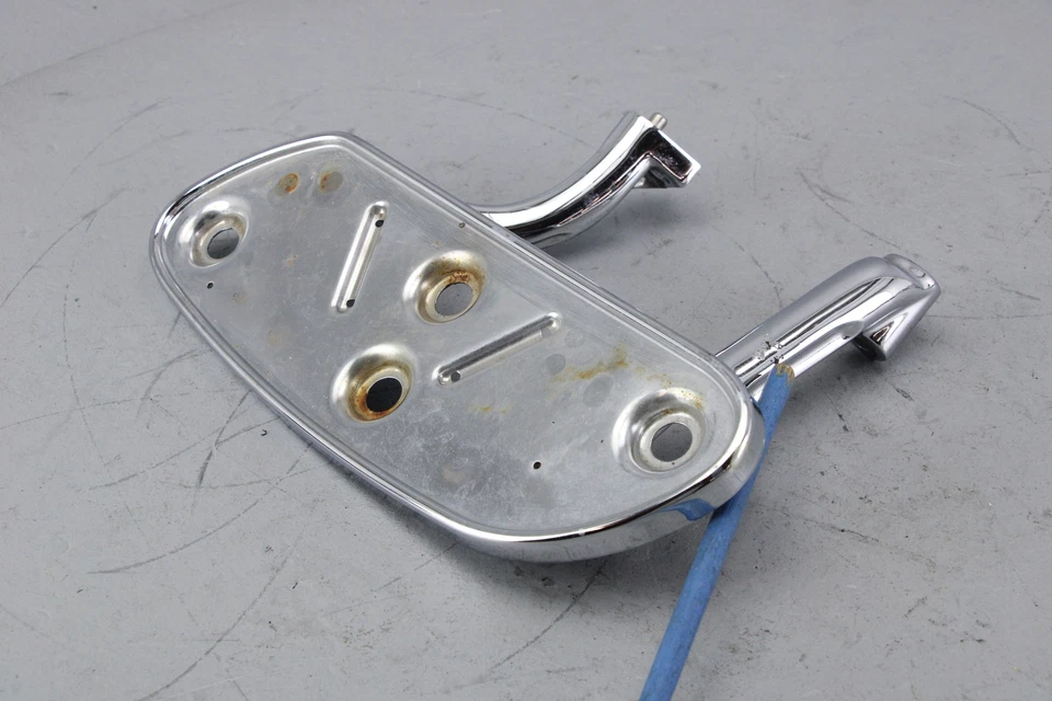 Harley CVO Ultra Limited 2014 montaje en estribo delantero derecho cromado Foto 2 de 4