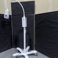 Welch Allyn LED Green Series GS 300 General Exam Light & Stand