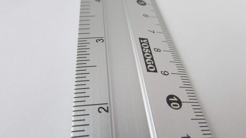 Anti-Rutsch Aluminium Lineale zum Zeichnen, Set von 3 Stück (6, 8 und 12 Zoll) -... - Bild 8 von 9