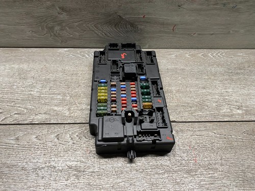 MINI COOPER R56 2007-13 UNDER DASH FUSE RELAY JUNCTION POWER BOX PL3 SPEG H4 - Picture 2 of 6