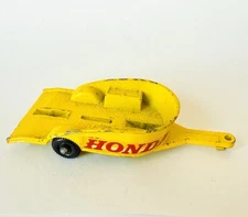 Honda Trailer No. 38 Lesney Matchbox 1968 Yellow Made in England Yellow & Red