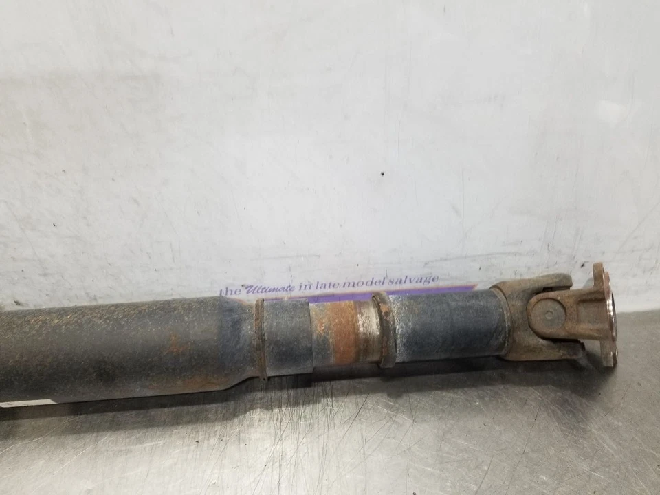 08 2008 LEXUS LX570 5.7L AWD REAR DRIVE SHAFT AUTOMATIC TRANSMISSION Foto 4 de 4