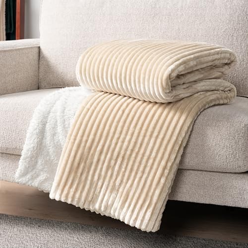 Beige Sherpa Fleece Throw Blanket for Couch 60 x 80 Inches - Twin Cream Beige - Picture 7 of 8