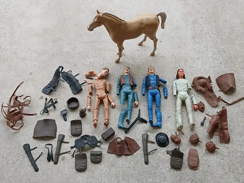 Vintage 1967  Johnny West Action Figure & Accessories