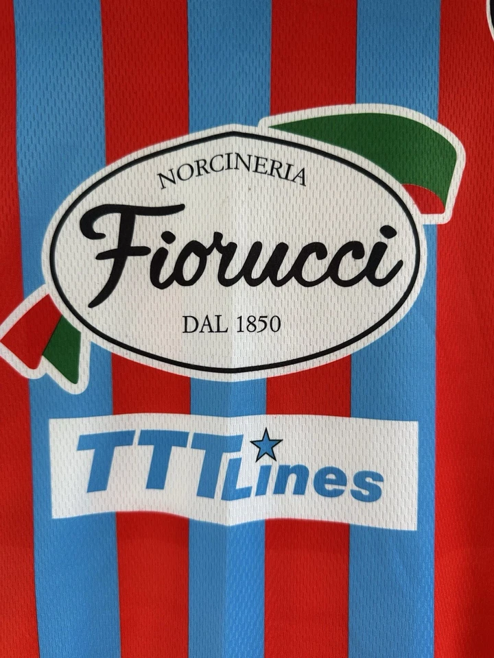 CAMISETA OFICIAL DE FUTBOL DE COLECCIÓN CATANIA MAGLIA CALCIO 10 ANNI BARRIENTOS Foto 2 de 4