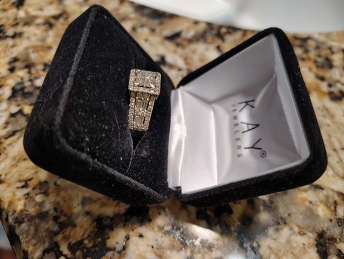 kay jewelers ring size 8 - Picture 2 of 2