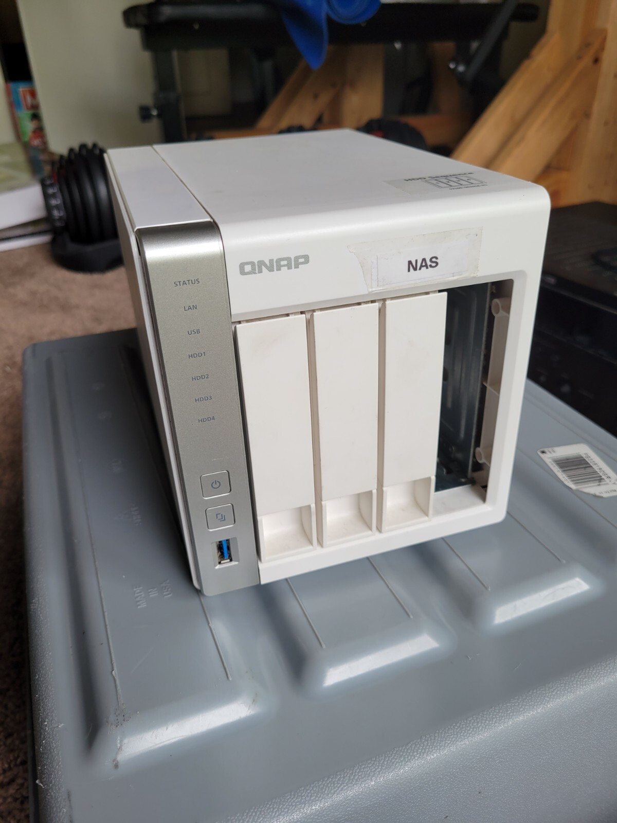 QNAP NAS TS-431P 4ベイ 本体他付属品（HDD無し）