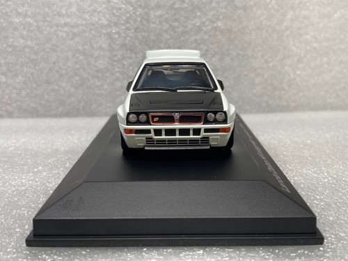 HPI Racing 1/43 8061 LANCIA Delta HF Integrale evoluzione II: White - Picture 3 of 8