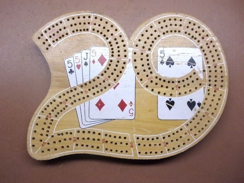 Vintage  29 CRIBBAGE BOARD w/4 Plastic Pegs 2-3 Players Worn with CHARACTER! - Picture 4 of 7