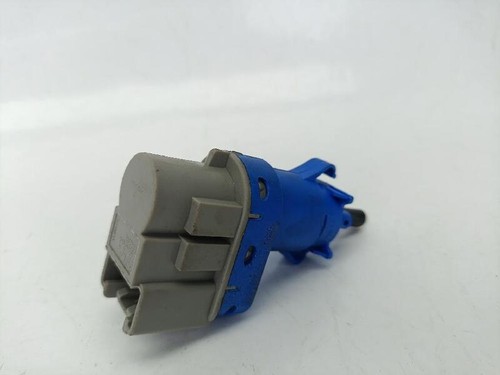8T4T90854AA 172175 button for FORD FOCUS IV (HN) 1.5 ECOBLUE 2018 - Picture 3 of 5