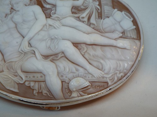 Museum quality Master Hand carved Sardonyx cameo set in Italian silver-signed - Picture 2 of 7