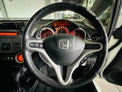 2012 Honda Jazz GLi Auto MY12 EASY FINANCE 02 9479 9555 - Picture 11 of 24