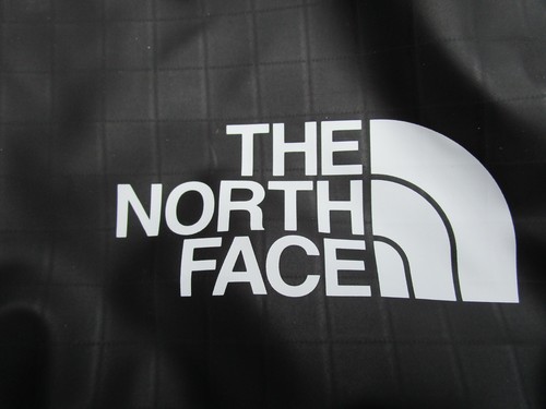 The North Face Base Camp Voyager Sling Cross Body Bag Backpack Black BNWOT New - Picture 3 of 21