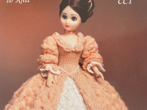 Courtney Collection STRICKMUSTER Clara 15" Puppenoutfit Kleid Oberteil CC1 GEBRAUCHT - Bild 4 von 8