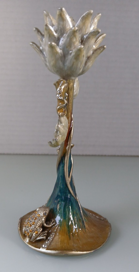 Picture 2 of 9