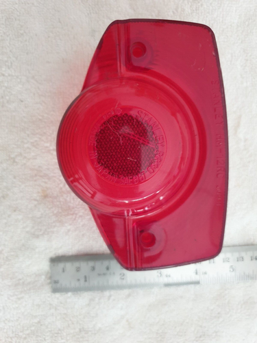 Genuine Honda Lens Tail Light Cup for C50,C70, C90 - Picture 2 of 8