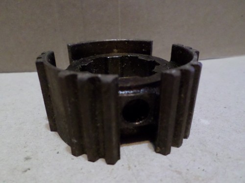 1939 1940 1941 1942 1946 47 1948 ford nos transmission synchronizer hub 81A-7105 - Picture 1 of 5