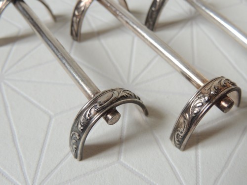 6 Porte Couteaux ERCUIS en métal argenté avec boite - Arts de la table - Foto 1 di 5