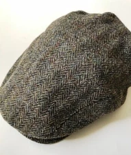 Harrris tweed NWT Flat top 100% wool driving cap large herringbone
