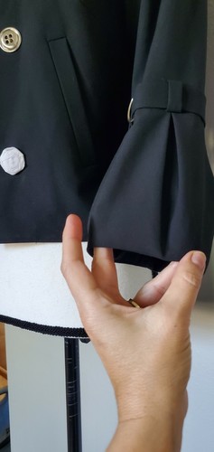 The Limited Cropped Blazer Bell Sleeves Women 6P Open Front Black NWT - Picture 6 of 10
