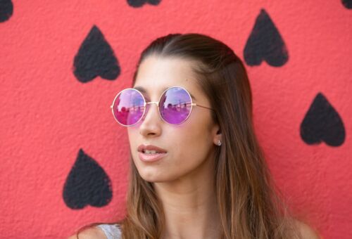 Occhiali da sole rotondi stile John Lennon con lenti viola retrò adulti uomo donna - Foto 8 di 11