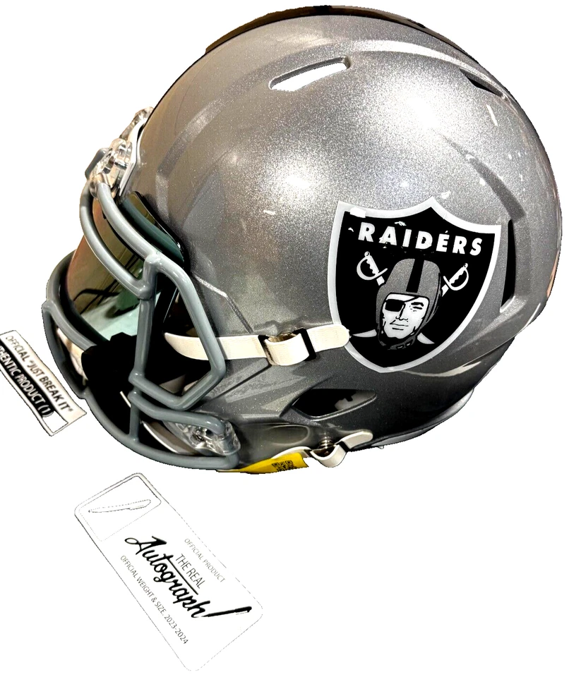 MICHAEL CRABTREE SIGNED OAKLAND RAIDERS Riddell FULL SIZE HELMET W Visor - Image 4 of 4