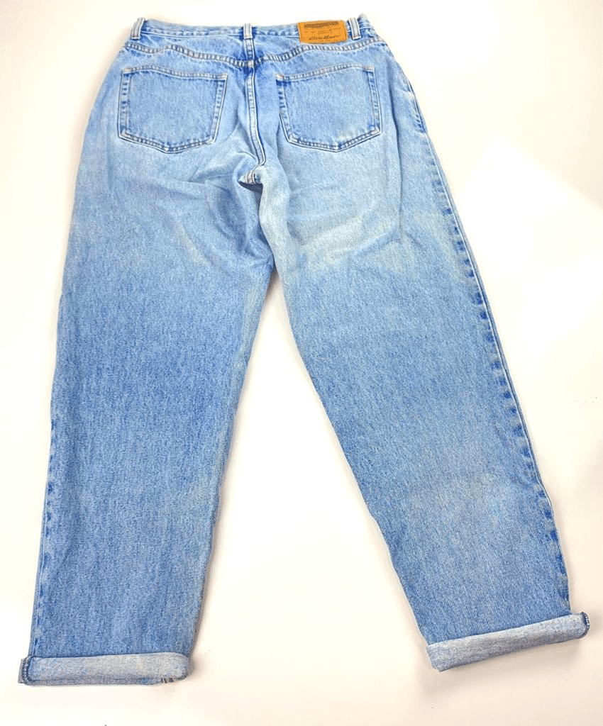 Eddie Bauer Straight Leg High Rise Mom Jeans Womens 12P Light Wash Denim BG0397 | eBay Eddie Bauer Straight Leg High Rise Mom Jeans Womens 12P Light Wash Denim BG0397 | eBay